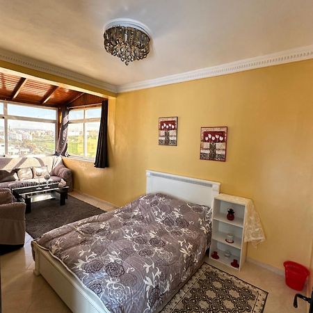 Appartement Almoustakbal Tanger Bagian luar foto