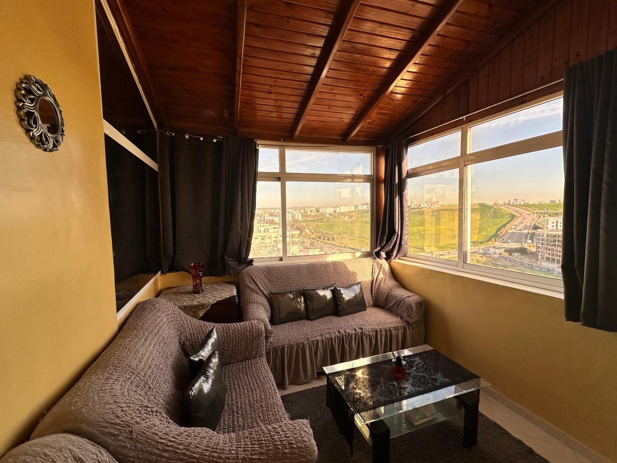 Appartement Almoustakbal Tanger Bagian luar foto
